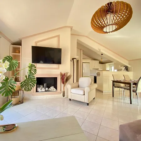 Valeria's Argostoli (Kefalonia)